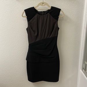 Black Halo Dress. Beautifully fitted. Size 2, fully lined, zipper in the back.
